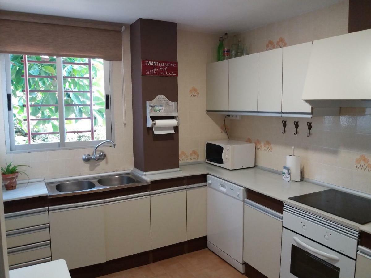 אורופסה דל מר Edificio Las Rocas מראה חיצוני תמונה